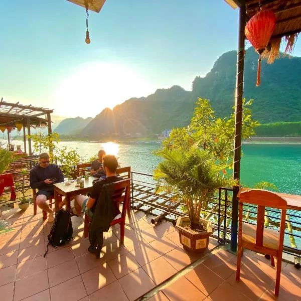 Phong Nha Coco Riverside，位于峰牙的酒店