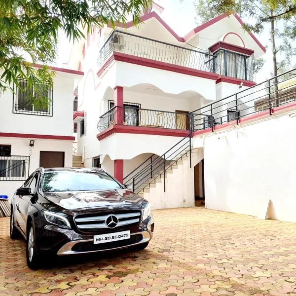 OREO VILLA with AC，位于马哈巴莱斯赫瓦尔的酒店