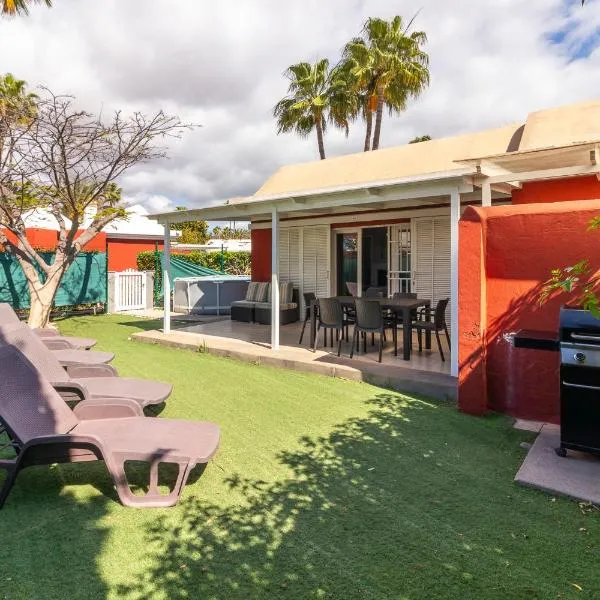 Bungalows Albaricoques 45，位于圣巴托洛梅的酒店