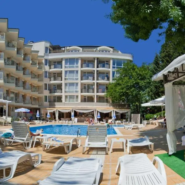卡尔洛沃酒店 ，位于阳光海滩的酒店