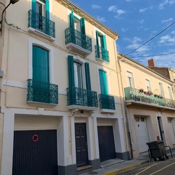 Appartement Les Halles , Climatisation, Terrasse, Garage，位于纳博讷的酒店