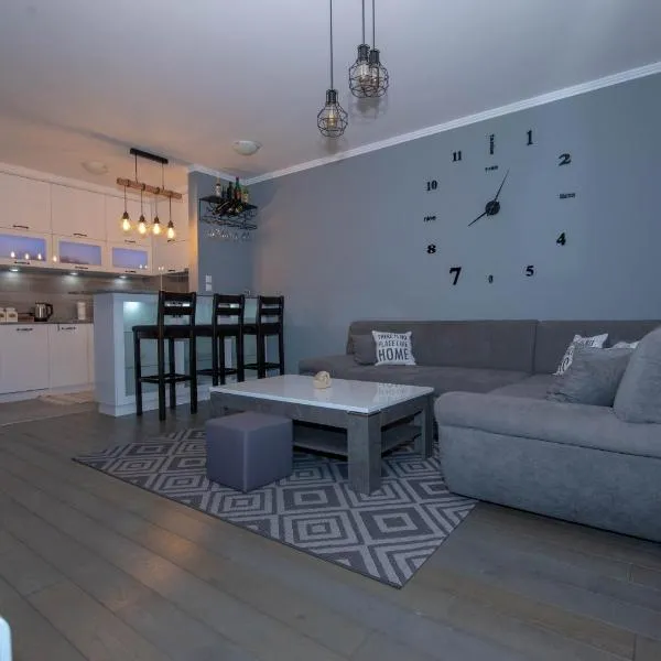 Athena Apartman，位于卢卡维卡的酒店