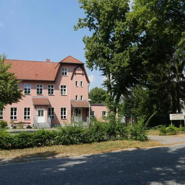 Touristisches Begegnungzentrum Melchow，位于Biesenthal的酒店