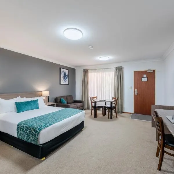 Best Western Plus Ambassador Orange，位于奥兰治的酒店