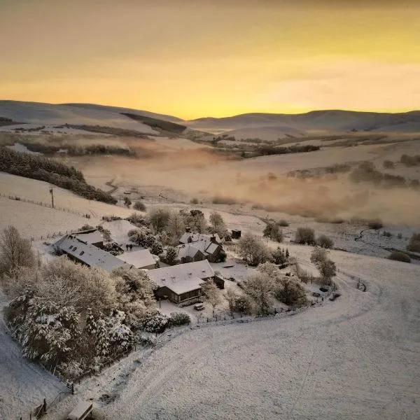 Easter Corrie Cottages，位于Ballindalloch的酒店