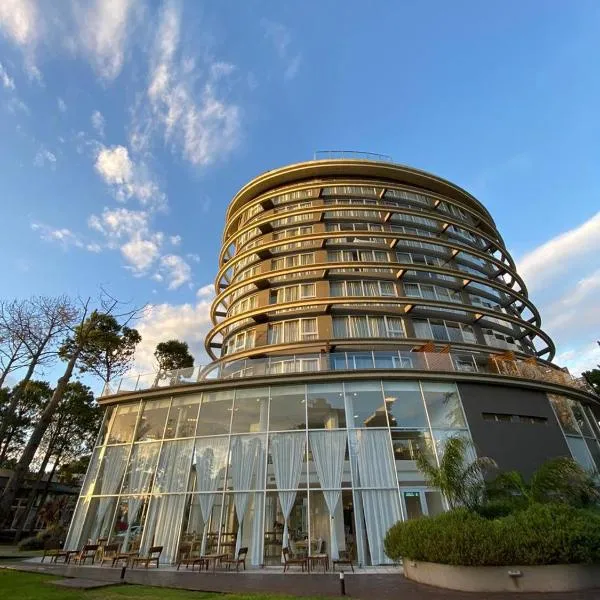 Hotel Zentiva Pinamar，位于Villarobles的酒店