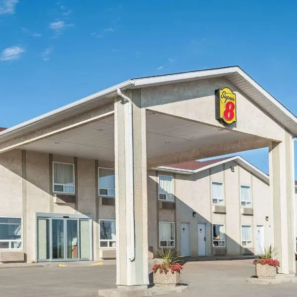 速8三山酒店，位于三山的酒店