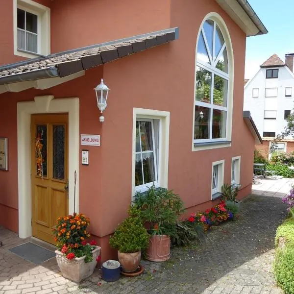 Pension Rosengärtchen，位于阿布斯贝格的酒店