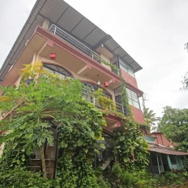 DewDrop Homestay，位于Taleigao的酒店
