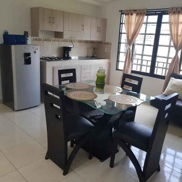 Apartamentos Williams，位于圣罗莎德卡瓦尔的酒店