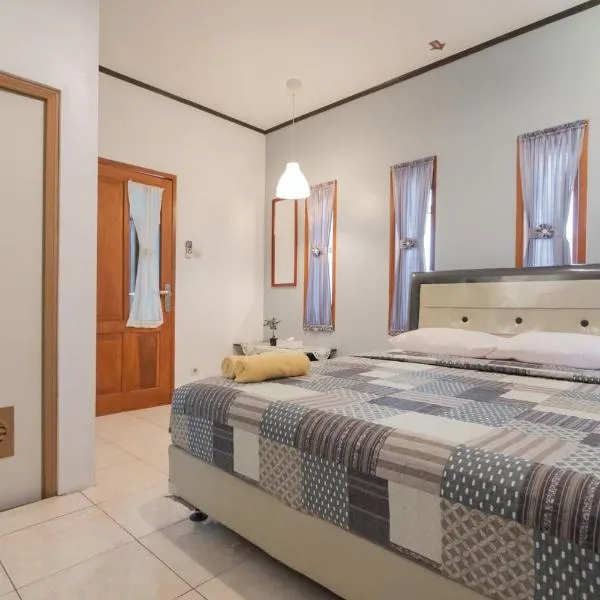 Lembur Kiwari Setra Duta Mitra RedDoorz，位于万隆的酒店