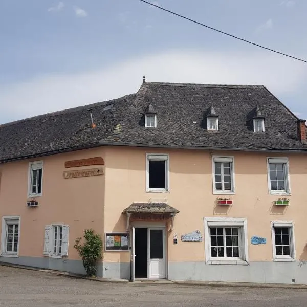 Chambres d'Hôtes La Terrasse d'Argein，位于Arrien-en-Bethmale的酒店