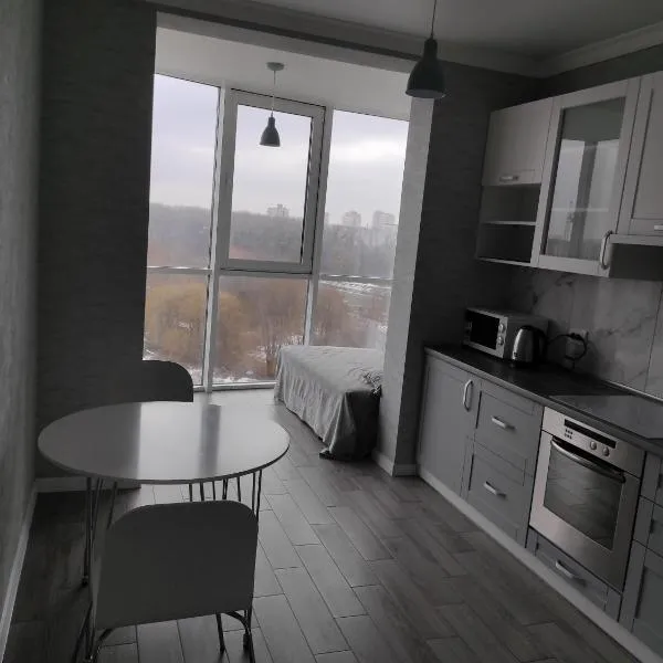 Апартаменти Люкс2，位于赫梅利尼茨基的酒店