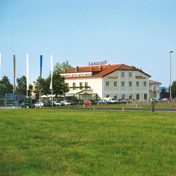 圣瓦伦丁兰泽艾特汽车酒店，位于Au an der Donau的酒店