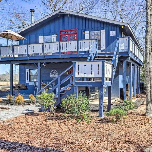 Cozy Caymus Cabin about 3 Miles to Callaway Gardens!，位于派恩芒廷的酒店