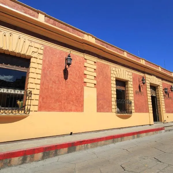 卡萨梅克西卡那酒店，位于圣克里斯托瓦尔-德拉斯卡萨斯的酒店