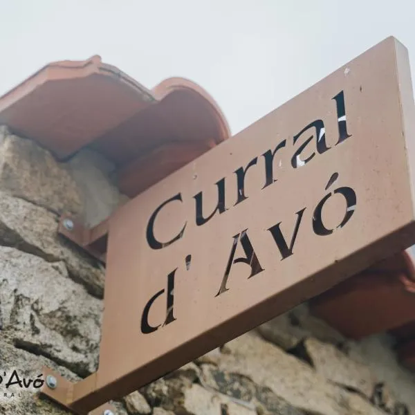Curral D Avó Turismo Rural & SPA，位于Algoso的酒店