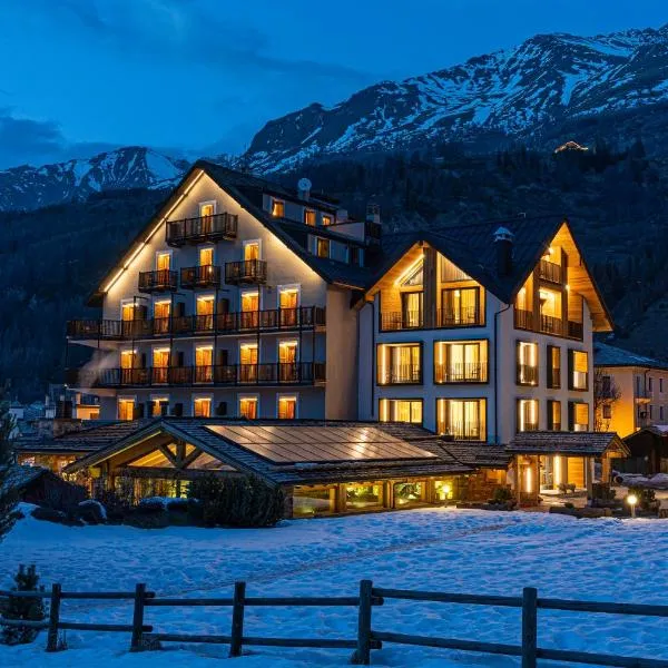 Hotel Sant'Orso - Mountain Lodge & Spa，位于Valprato Soana的酒店