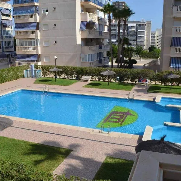 Apartamento Arenales Playa，位于阿勒纳勒斯德尔索尔的酒店