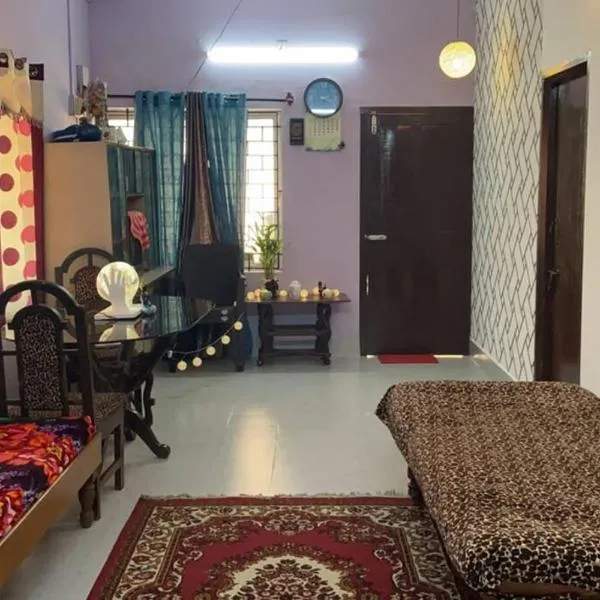 SHREYAS - Authentic Mangalore Homestay(2BHK house)，位于门格洛尔的酒店