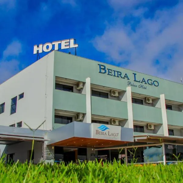 Beira Lago Palace Hotel，位于Morrinhos的酒店