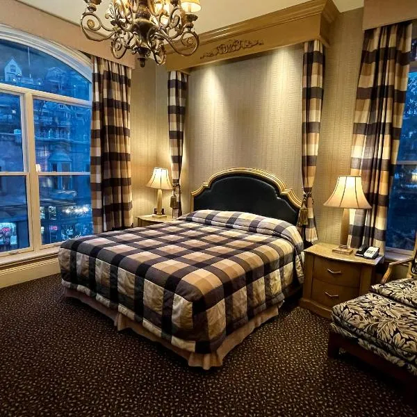 Celebrity Hotel，位于斯特吉斯的酒店