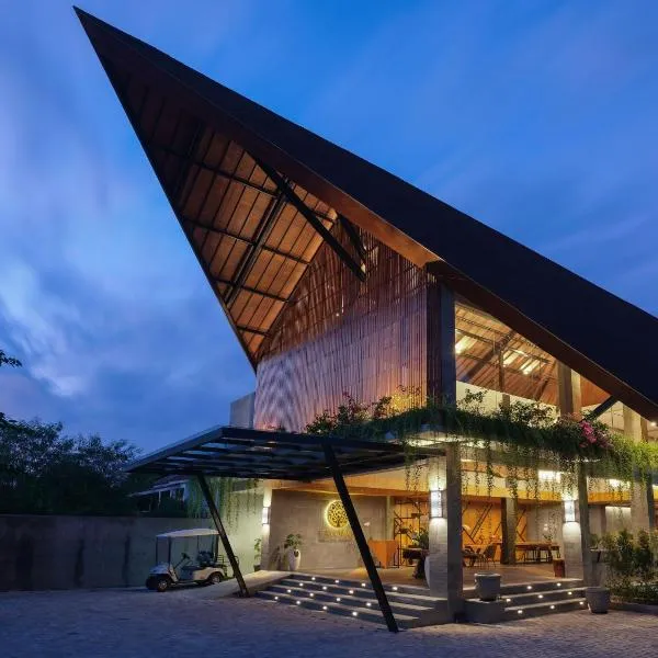 Kayumas Seminyak Resort，位于塞米亚克的酒店