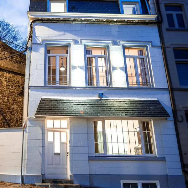 La Maison Bleue - Wellness - SPA，位于斯帕的酒店