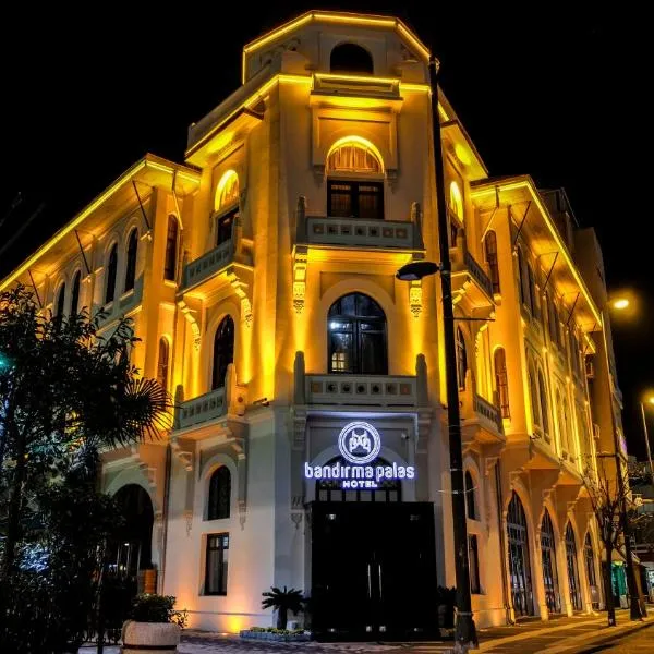 BANDIRMA PALAS OTEL，位于Tatlısu的酒店