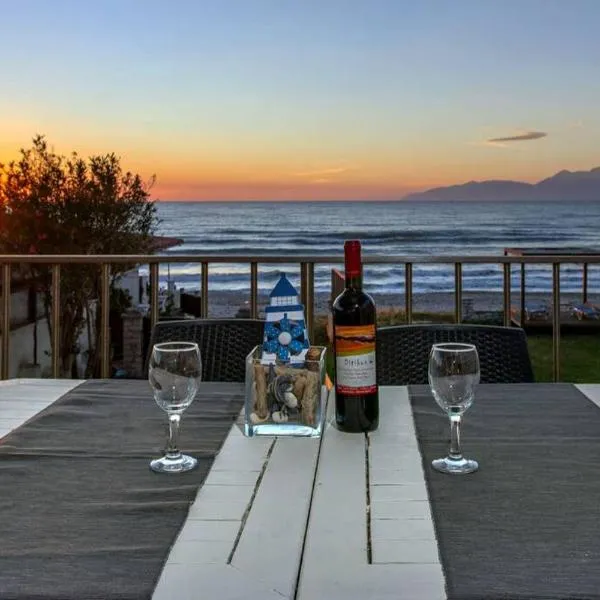 Maistro Beach House，位于阿查拉维的酒店