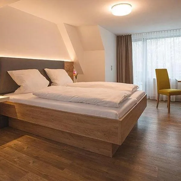 Hotel Mediterra，位于Lippertsreute的酒店