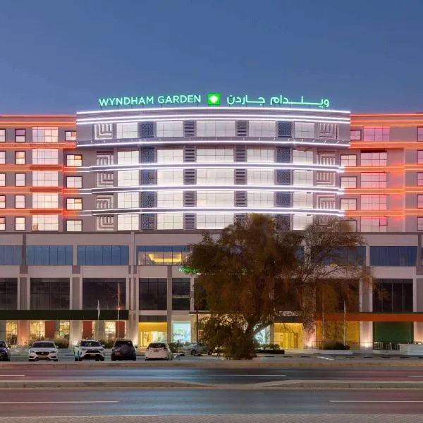 Wyndham Garden Muscat Al Khuwair，位于马斯喀特的酒店