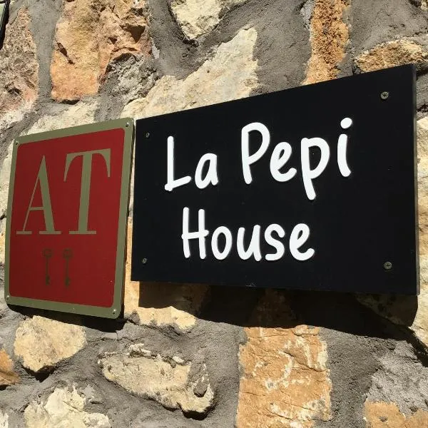 La Pepi house，位于Cañícosa的酒店