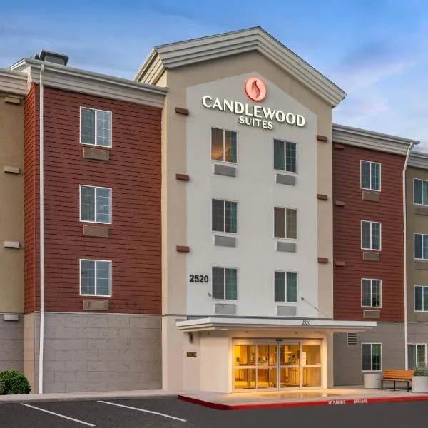 Candlewood Suites Sumner Puyallup Area by IHG，位于Sumner的酒店