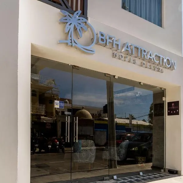 Attraction Hotel Deluxe，位于普拉亚卡门的酒店
