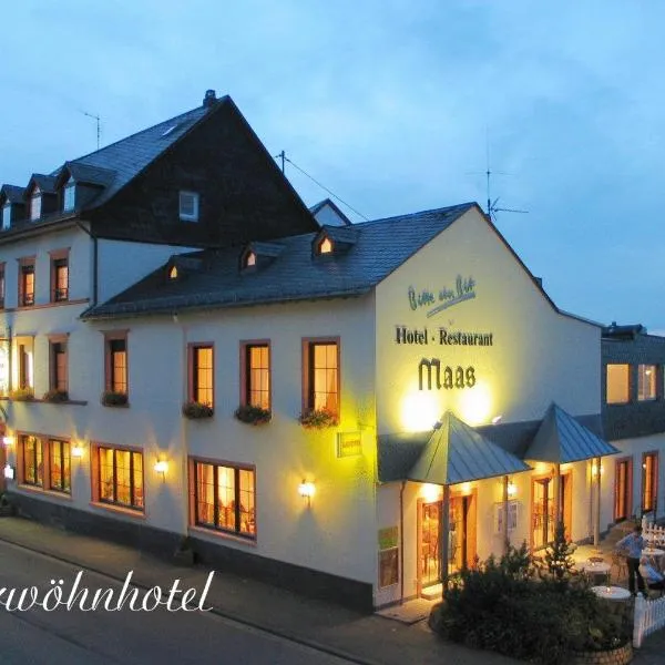 马斯酒店-餐厅，位于Oberscheidweiler的酒店