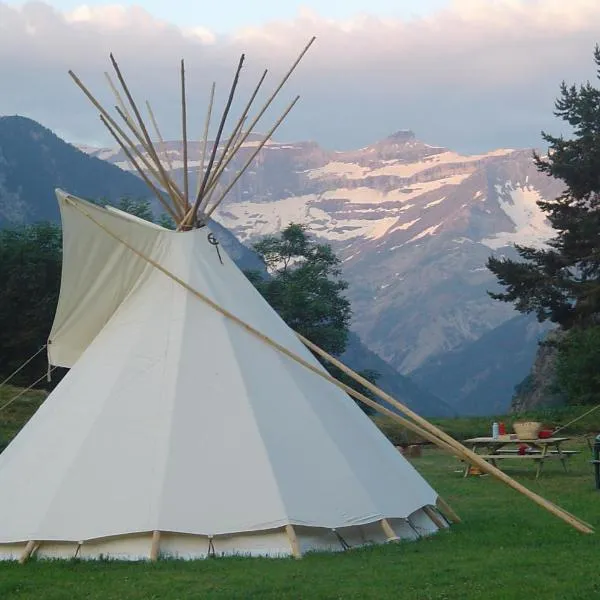 Tipi nature grand confort，位于加瓦尔尼的酒店