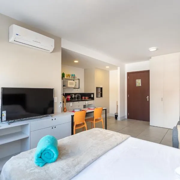 Apartamento incrível Pueblo 595，位于Porto Alegre的酒店