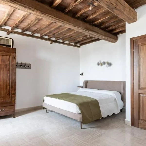 Il Mercato - Appartamento con vista，位于锡纳伦加的酒店