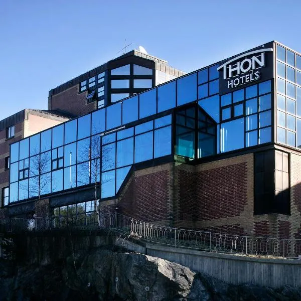 通伯根机场酒店，位于Osøyro的酒店