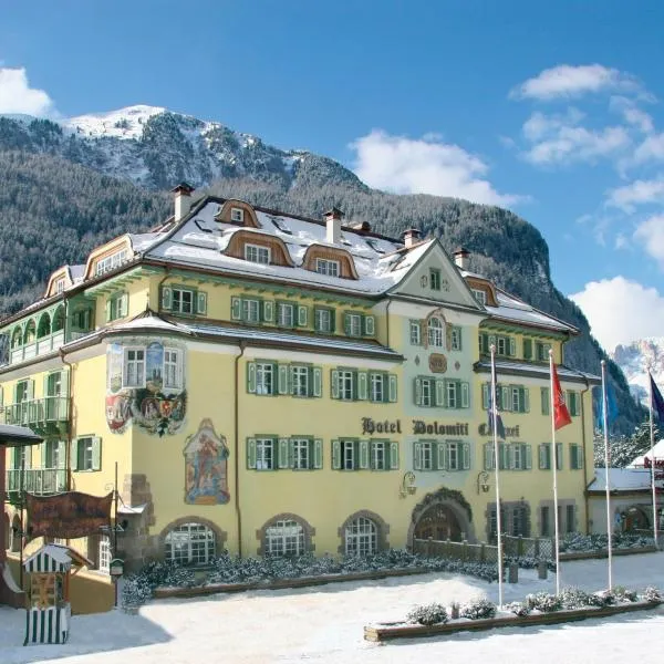 Hotel Dolomiti Schloss，位于阿尔巴迪卡纳泽伊的酒店