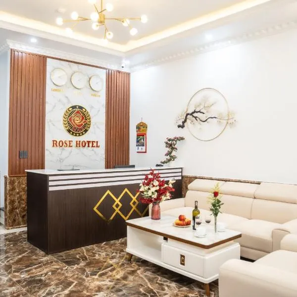 Rose Hotel Quảng Bình，位于洞海的酒店