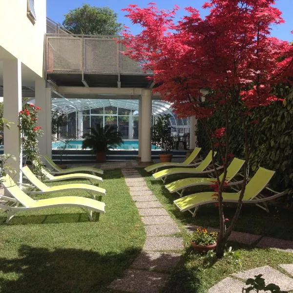 丽城温泉酒店，位于Villa Marin的酒店