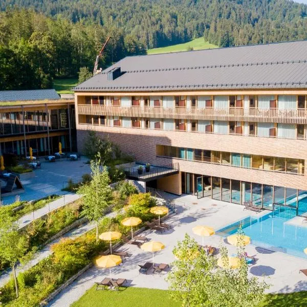 Hotel die Wälderin-Wellness, Sport & Natur，位于贝曹的酒店