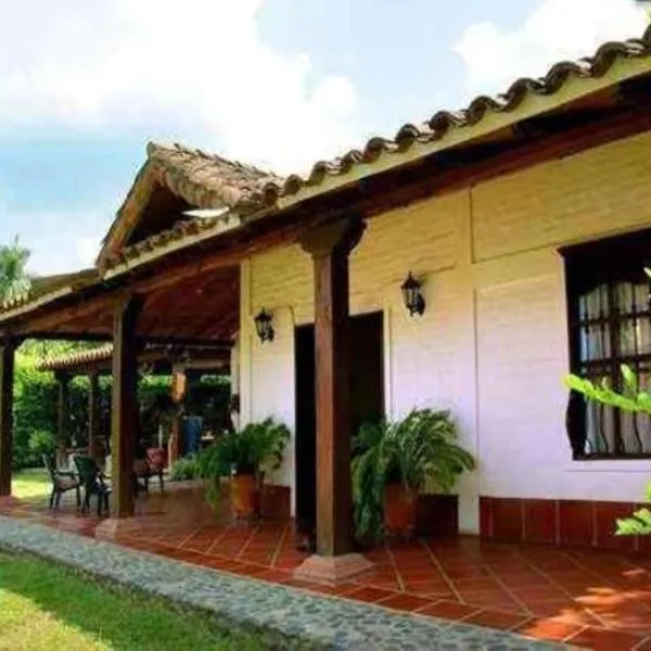 Villa de las Palmas de Rozo Palmira，位于San Marcos的酒店