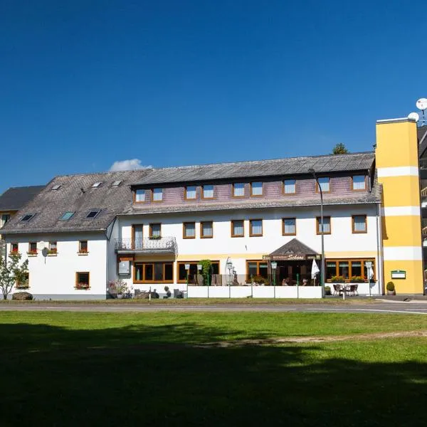 舒斯酒店，位于Neuendorf的酒店