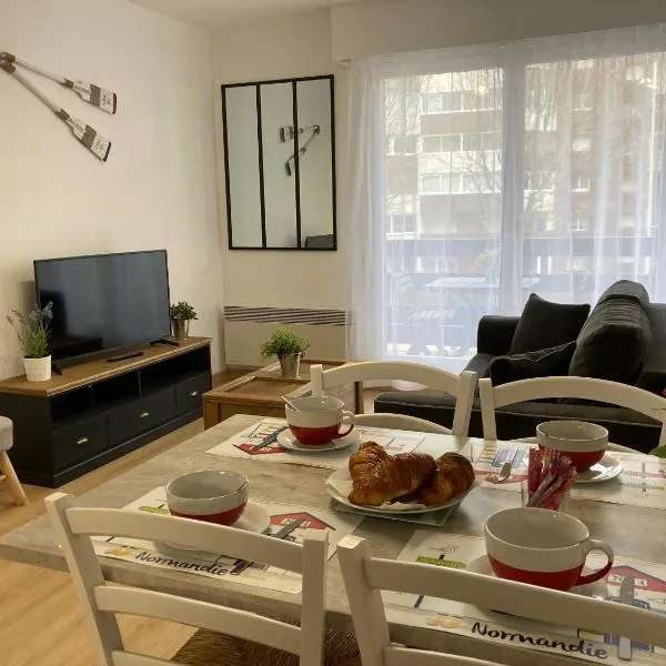 CABOURG APPARTEMENT EN RESIDENCE CALME ET COSI，位于卡布尔的酒店