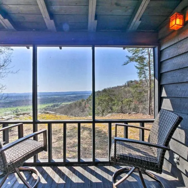 Secluded Ridgetop Hideaway with Valley Views!，位于Menlo的酒店