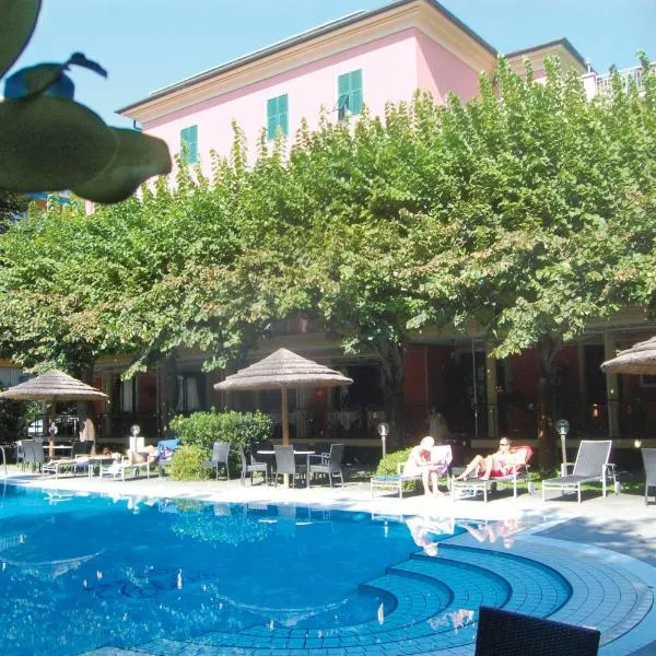 克蕾丽雅酒店，位于Tavarone的酒店