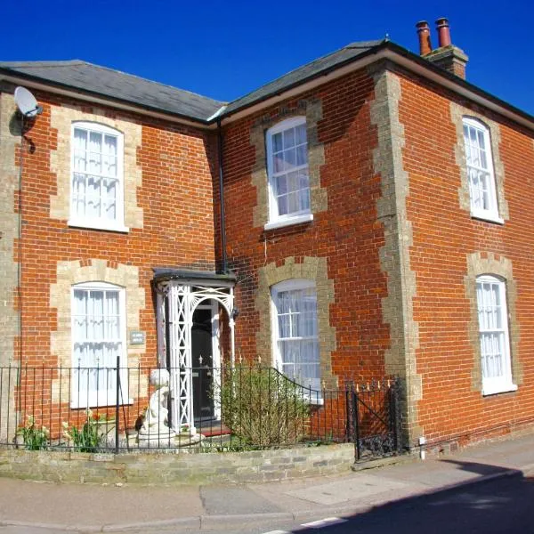 Seaside Luxury House on the Suffolk Coast，位于萨克斯曼德姆的酒店